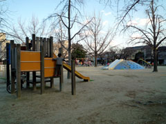 鶴町中央公園